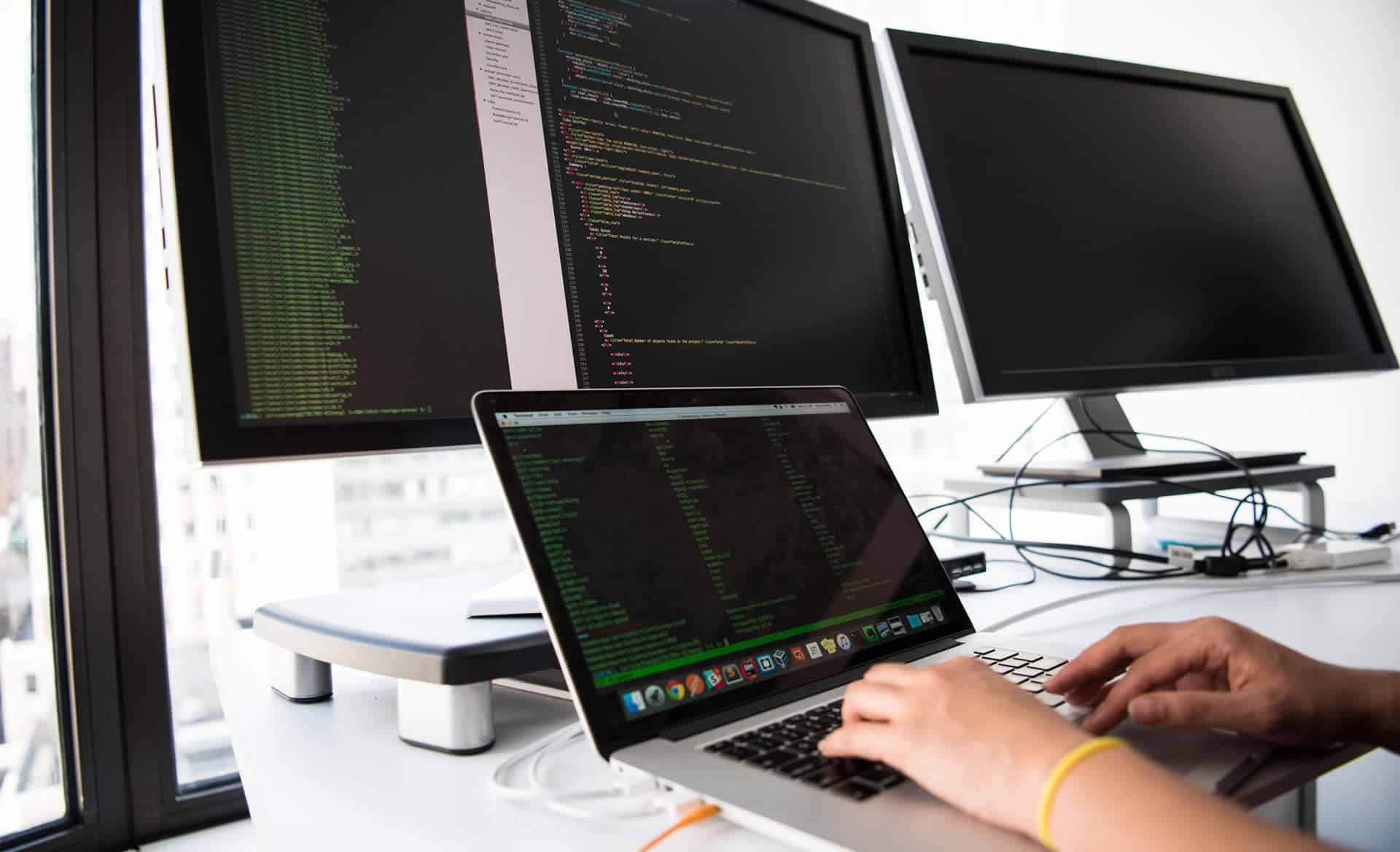 How do i stay safe online?